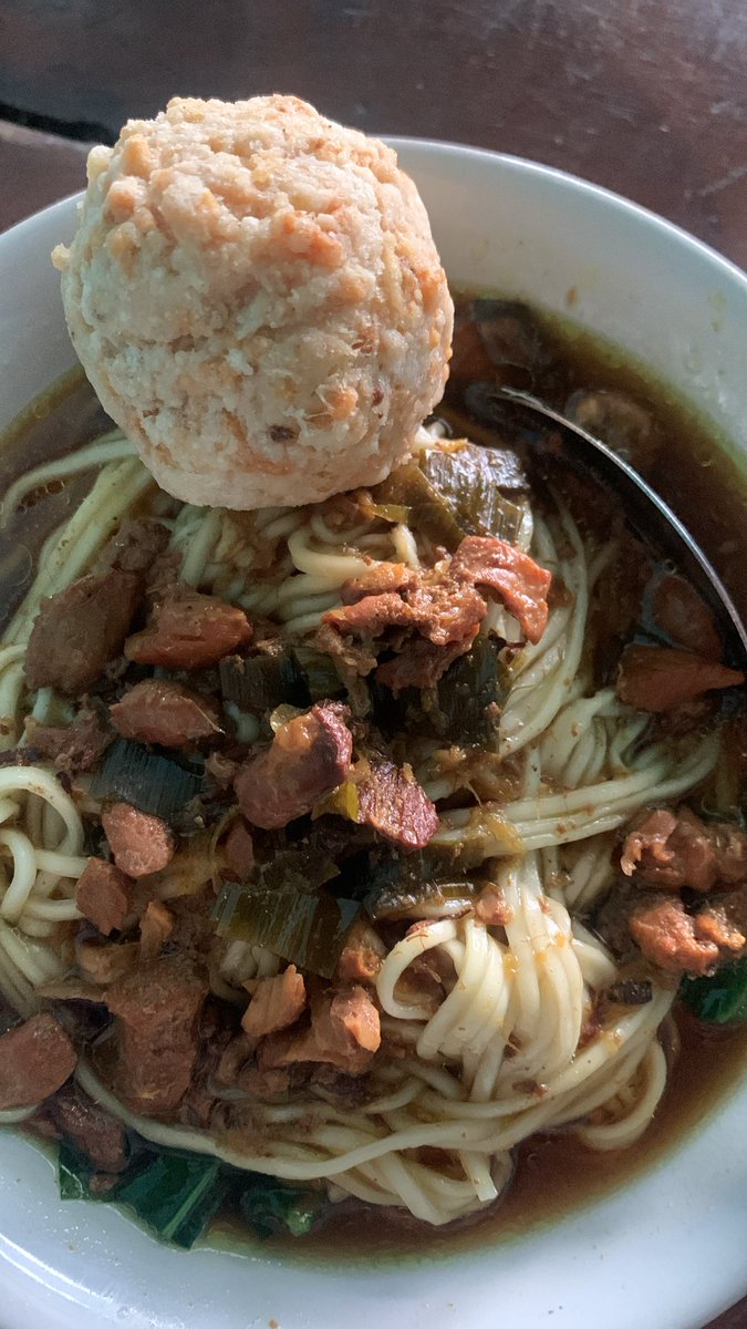 achmadarevalo's tweet photo. Hiduppp mie ayam https://t.co/IWuwck09AC