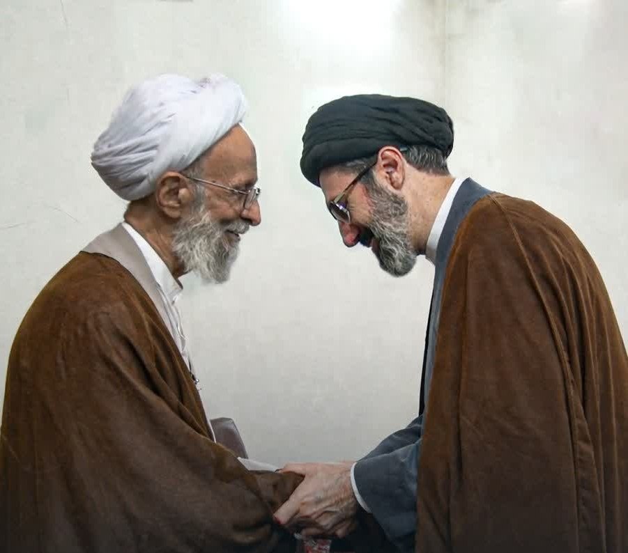 علی بالا tweet media