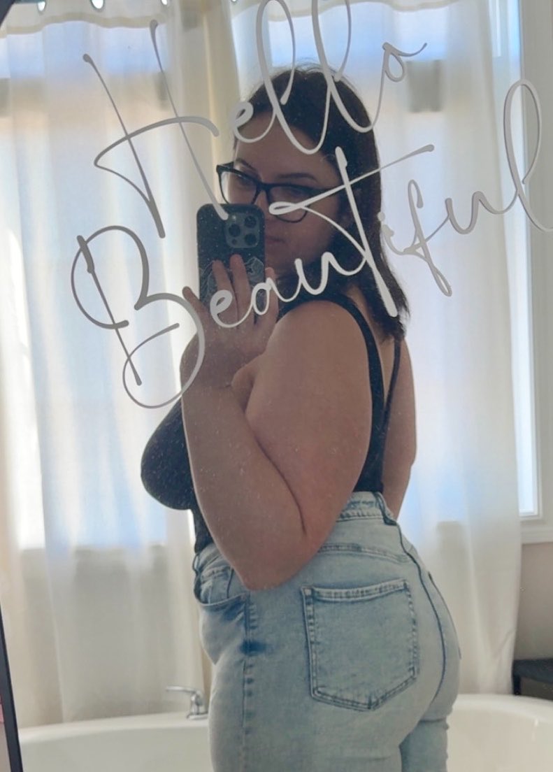 jess ✨ tweet media