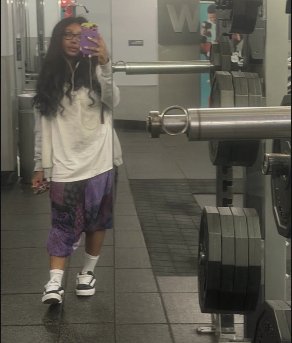 SZAactus's tweet photo. 📣 SZA3 EST EN ROUTE !

SZA vient de révéler qu’elle s’est éloignée de son compte privé pendant un moment parce qu’elle a avancé sur son prochain album et qu’elle avait peur de tout laisser fuiter par excitation du projet ! @sza 

Restez connectés 👀

#sza #new #album #project https://t.co/RZeXOQI5x8