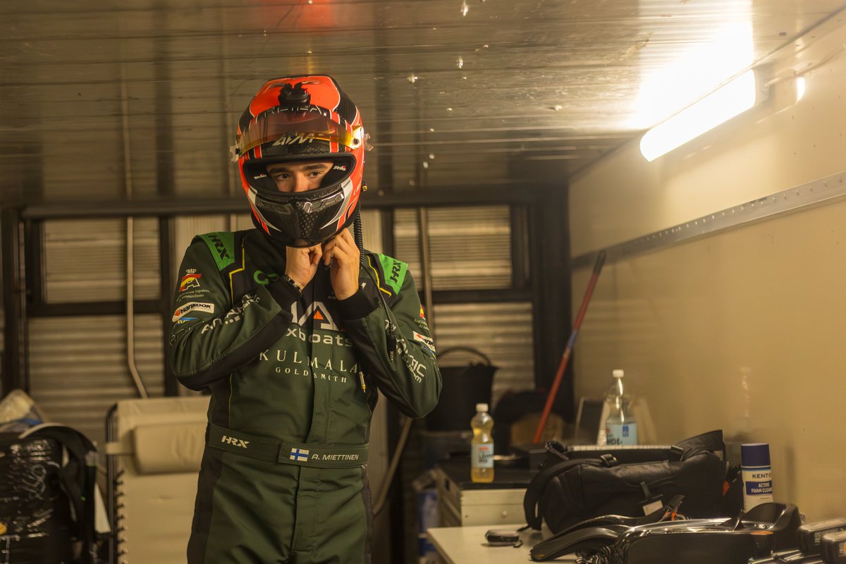 Fontzi_'s tweet photo. Moi X! 🇫🇮 Hello X!
Here Alfons Miettinen #Fontzi, racing for @GRSTeam_ in @F4Spain https://t.co/XVh8YA0Zao
