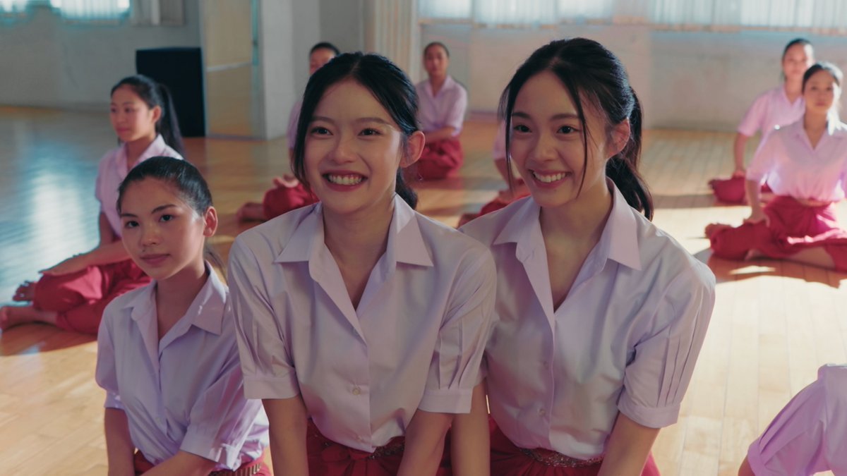 twintweetyyy's tweet photo. สมมติถ้าเด็ก2คนนี้คนนึงอาจจะเป็นลูกสาวของพี่แหวนกับอีกคนนึงเป็นญาติห่างๆของมาลา ทุกคนคิดว่ายังไง #เอินมิ้น #สอดสร้อยมาลา https://t.co/brhhmpfdHZ