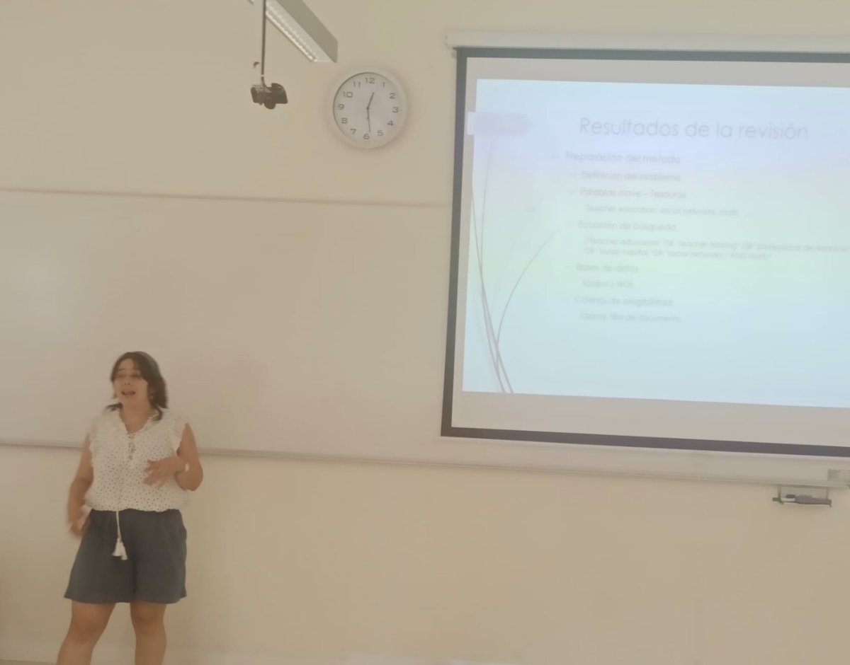 dm_unizar's tweet photo. y, justo antes del café, IA y formulación de problemas (S. Embid). A continuación, identificación de ansiedad mediantes señales biométricas (I. Martín-Colomo); redes sociales en formación informal (I. G. Calavia); identidad profesional docente (A.M. Bartolomé). 5/ https://t.co/f1wdYSKGOz
