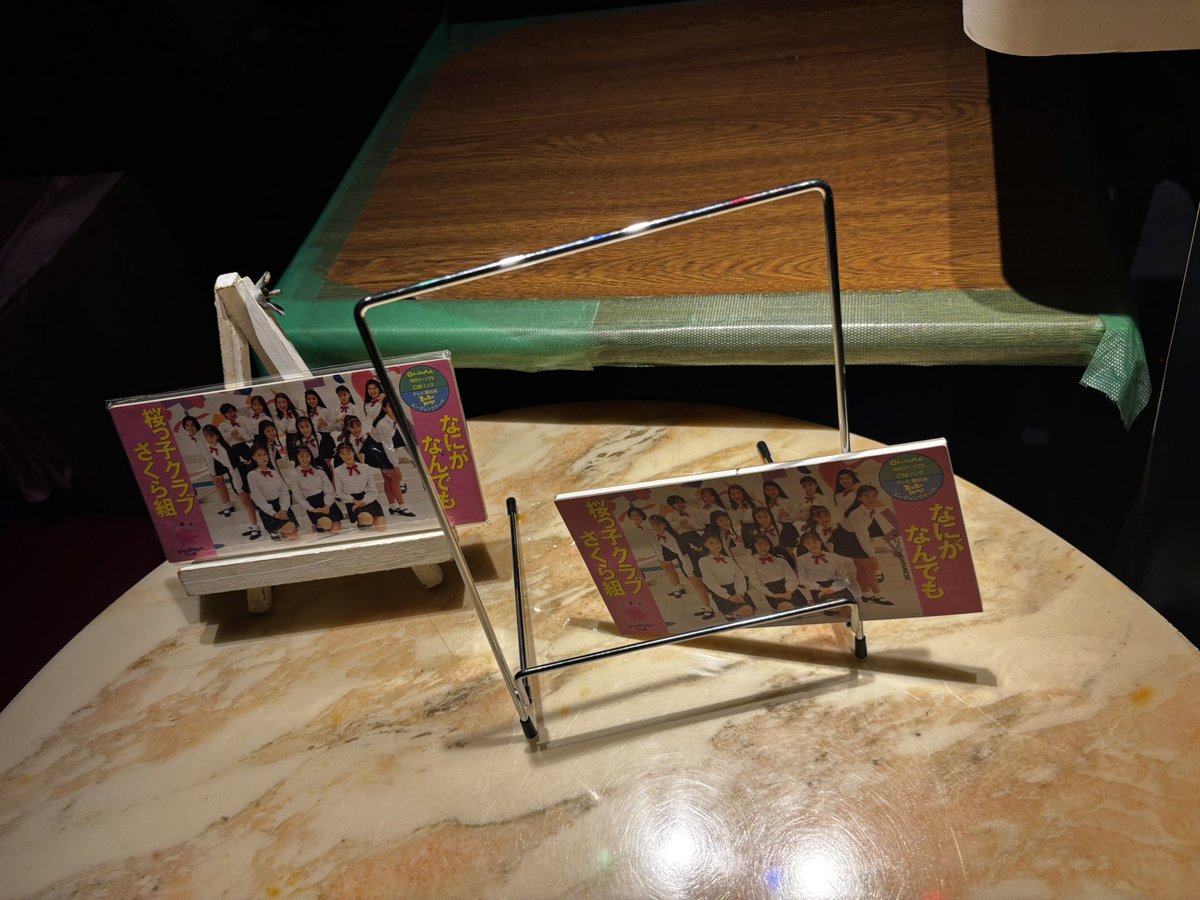 IronMan_ngo's tweet photo. 亀戸に2枚も集まってる。レアなのに
#90sIDOL https://t.co/rhgwr7nlR9