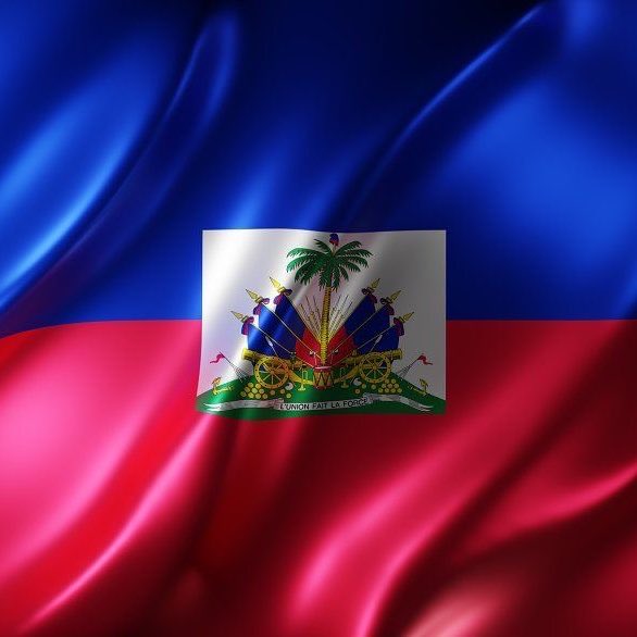 choquei's tweet photo. 🚨VEJA: Avaliado em quase R$ 1 bilhão, Vini Jr. vale mais que duas seleções inteiras do Haiti, rival do Brasil no jogo de hoje pela Copa. https://t.co/YdJQfUQnB8