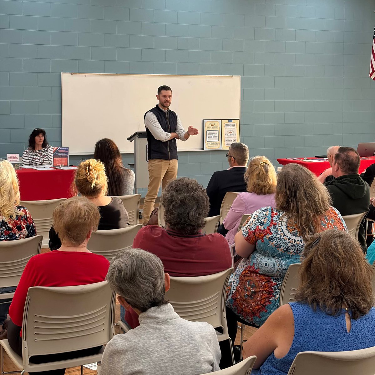 MaxForIndiana's tweet photo. Last two delegate events complete!

Thank you Highland Republicans chairman Jeff Rosignol for hosting a candidate forum, and to Len Reynolds with Public Square Ministry for inviting me to speak with their delegates! https://t.co/Ovc2j6PZJH