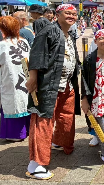 wanone7's tweet photo. 日曜日は よさこい鳴子連 今日一屋 で 伊勢志摩舞祭り に参加します✨️
今日一屋での僕は楽器ではなく『煽り』での参加です😃

先週末の東京で エルフ の 荒川ちゃんや PIGMONZ の サンちゃんたちにパワーと元気をもらってきたんで思いっきり楽しんできます✨️😃

…にしてもこんなに太ってたっけ💦 https://t.co/JypOkER7fi