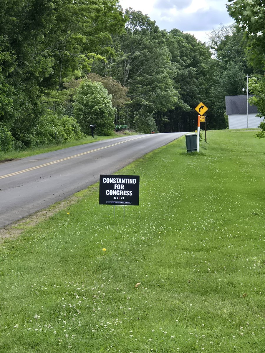 SeanPetrie19's tweet photo. Sign is up for our next NY-21 congressman, @constantino! https://t.co/rFu5f71sqk