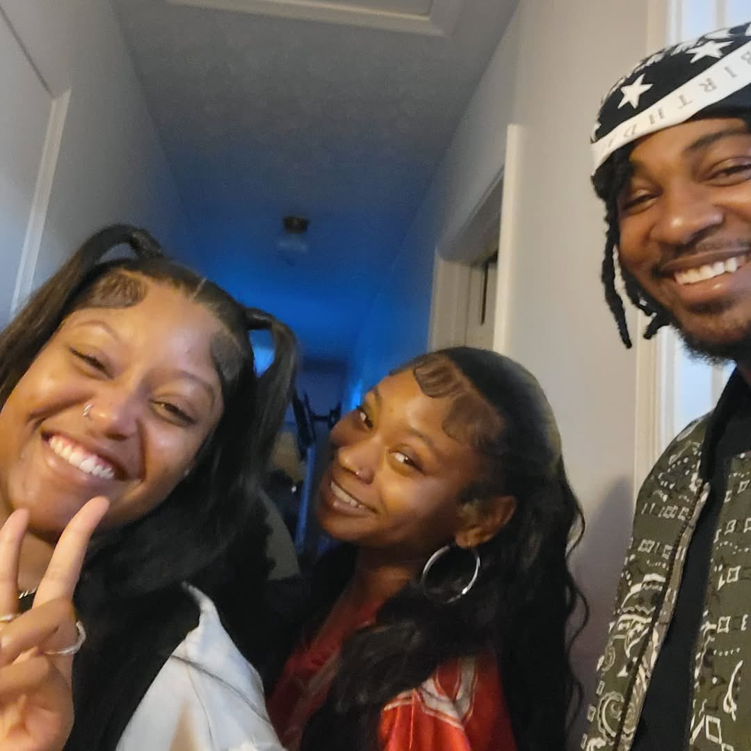 mdm_who's tweet photo. Blood, love, memories… that’s what matters most ❤️
#Family #StayConnected #FamilyVibes #ForeverUs #GoodTimes #Togetherness #Love https://t.co/0ERJWWIhuV