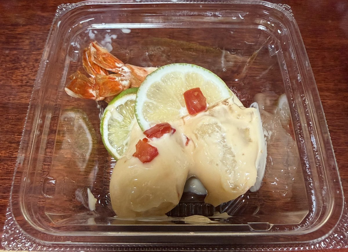 katoootak's tweet photo. 書いたかった柿安の惣菜を50%オフで買える事は、日々を生きてる中でけっこう上位に入る嬉しい事だと思うんだ俺は。 https://t.co/q1C14RPtF5