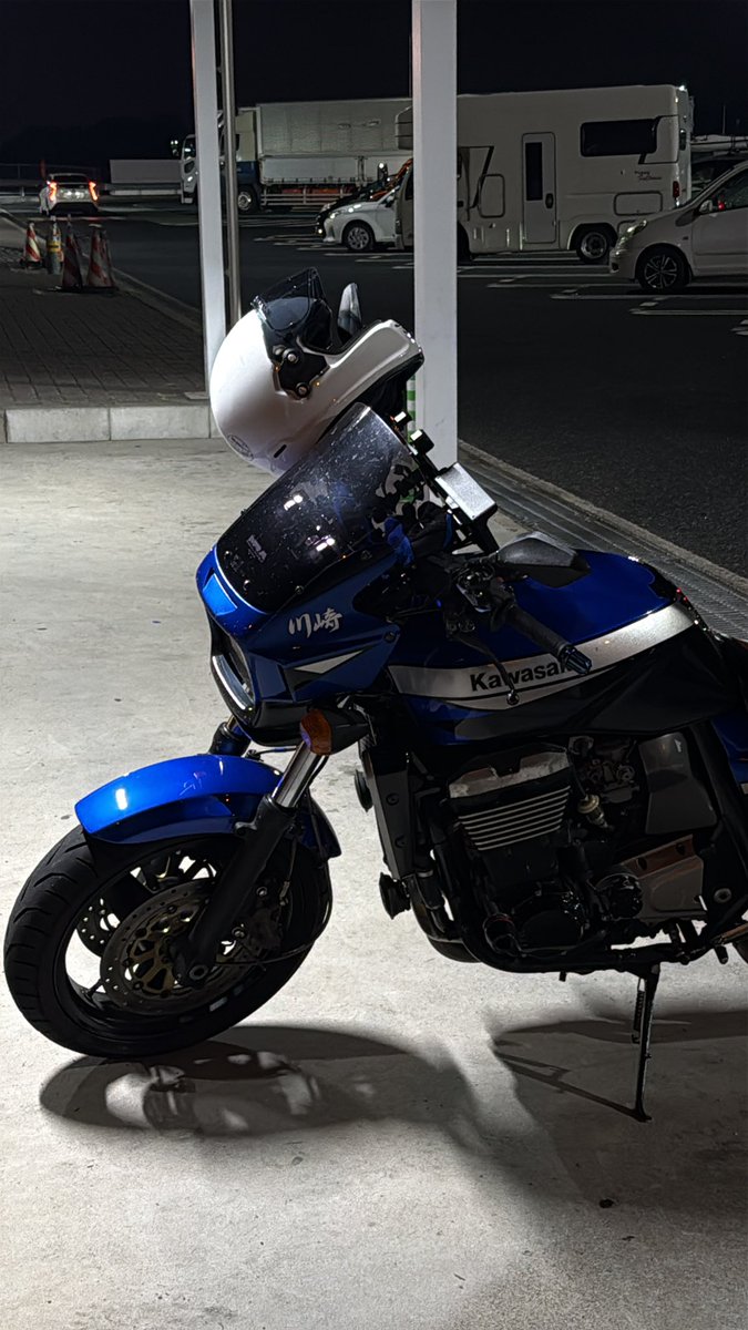 xhadpm's tweet photo. 夜のSAまじで良い。 https://t.co/lYfy7j0n9P