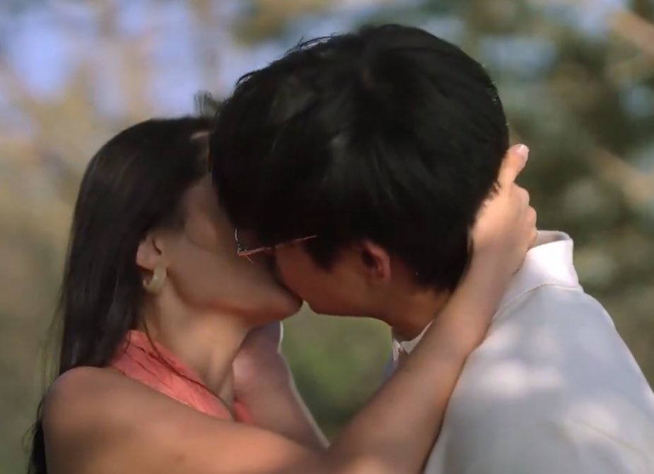 snakeybiatch's tweet photo. naiiyak ako putangina after waiting for so many months, WE REALLY DESERVE THIS RAZZLES! 

GIVE THEM THEIR SOLO PROJECT NOW!! 

MARTSARI FATED BY UNIVERSE
#AZRALPHasMARTSARITheFinale https://t.co/QMle3iz9kE