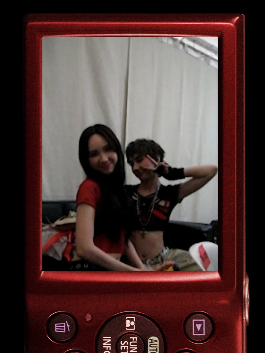 xonarah's tweet photo. 🧡

XNR IRL DEBUT DAY 
#XONARAInRealLifeEp1
@officialxonara #XONARA https://t.co/JubQDRXEdH