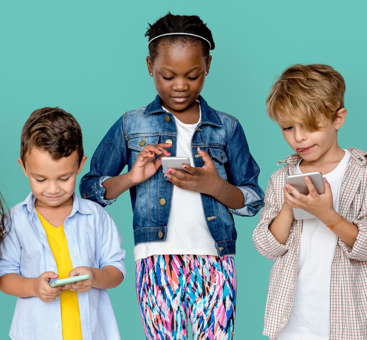 Voices_for_Life's tweet photo. Pornography leads to early sex. Sellers of porn are targeting young children online. To learn more, see https://t.co/sXdJnglmoC to teach them to reject it, and how to protect them from it. https://t.co/hzaL6E71LF