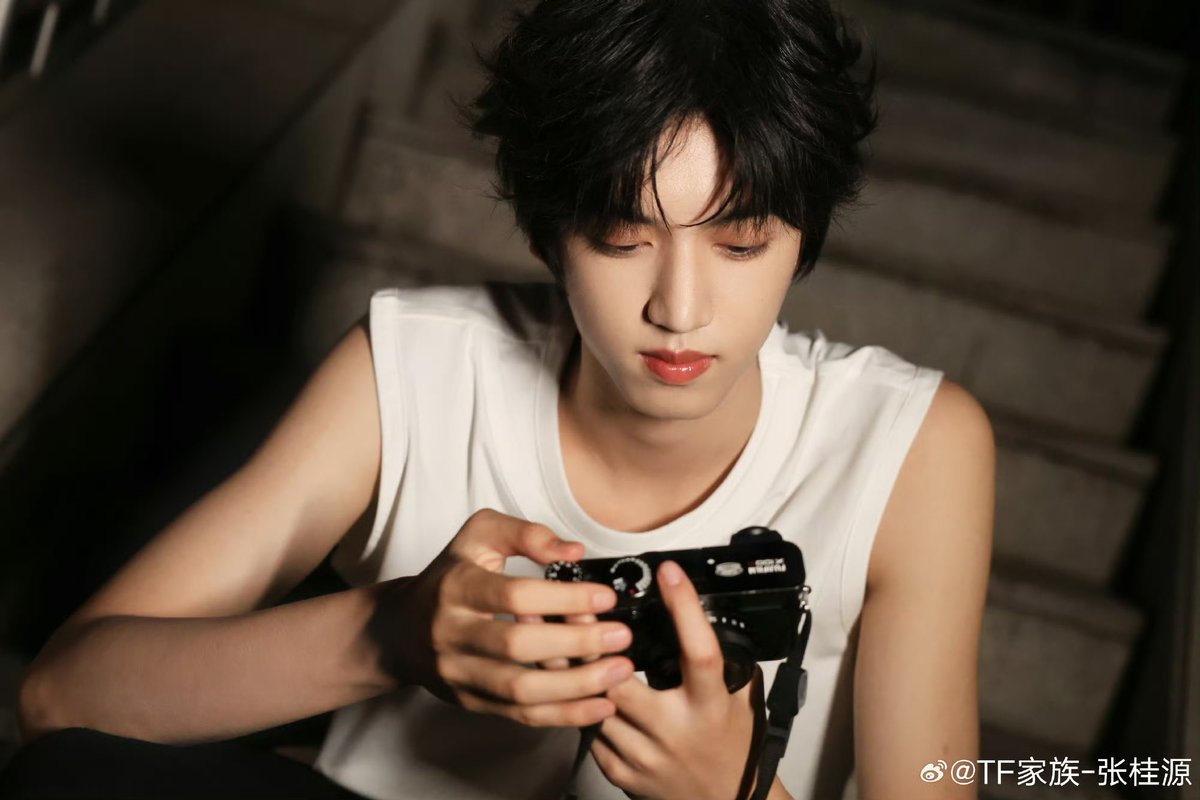 Zhangguiyuanth's tweet photo. #TF家族_张桂源 | WEIBO UPDATE | 2026.06.19

“  ขอให้ปลอดภัย สุขภาพแข็งแรงนะครับ  🍃  “

⭐️ : https://t.co/ExwDfJzzYg

🐕‍🦺 #张桂源 #Zhangguiyuan
#จางกุ้ยหยวน #TF家族 #TFFamily https://t.co/lHT8GEGgAo