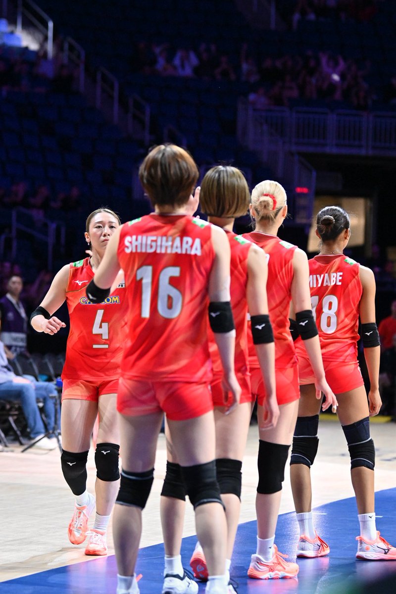 tnbt50's tweet photo. がんばれ日本🇯🇵
#VNL2026 
#ネーションズリーグ 
#volley #排球 https://t.co/NcAImcp7Va