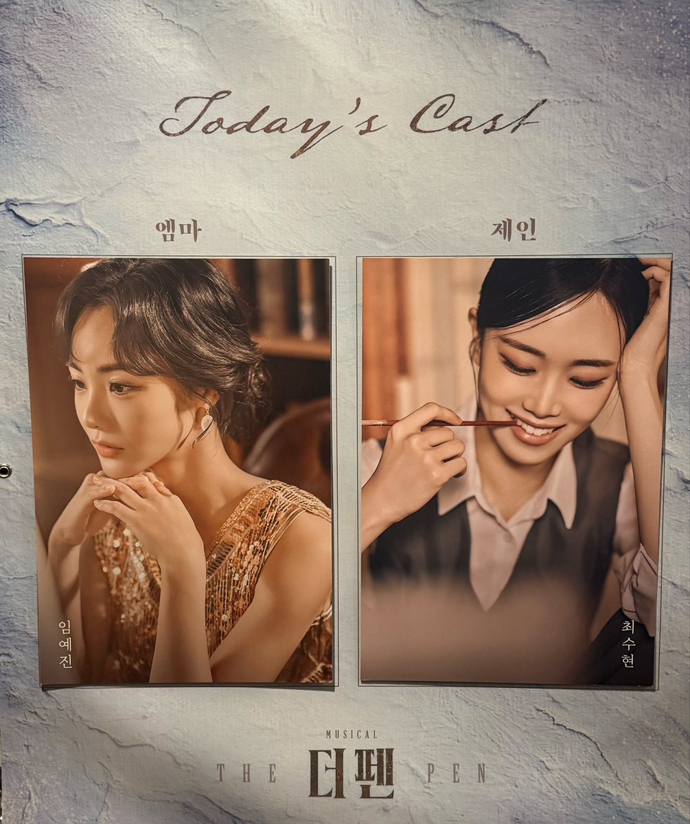 rebabecca_'s tweet photo. 260619 뮤지컬 더펜 자8자막

정말 한결같이 옞숳만 봤다…
천재 작가님과 천재 화가님. 별빛처럼 아름답고 눈부신 첫사랑을 느끼게 해줘서 고마워🌌💗 https://t.co/obaDxKonWV