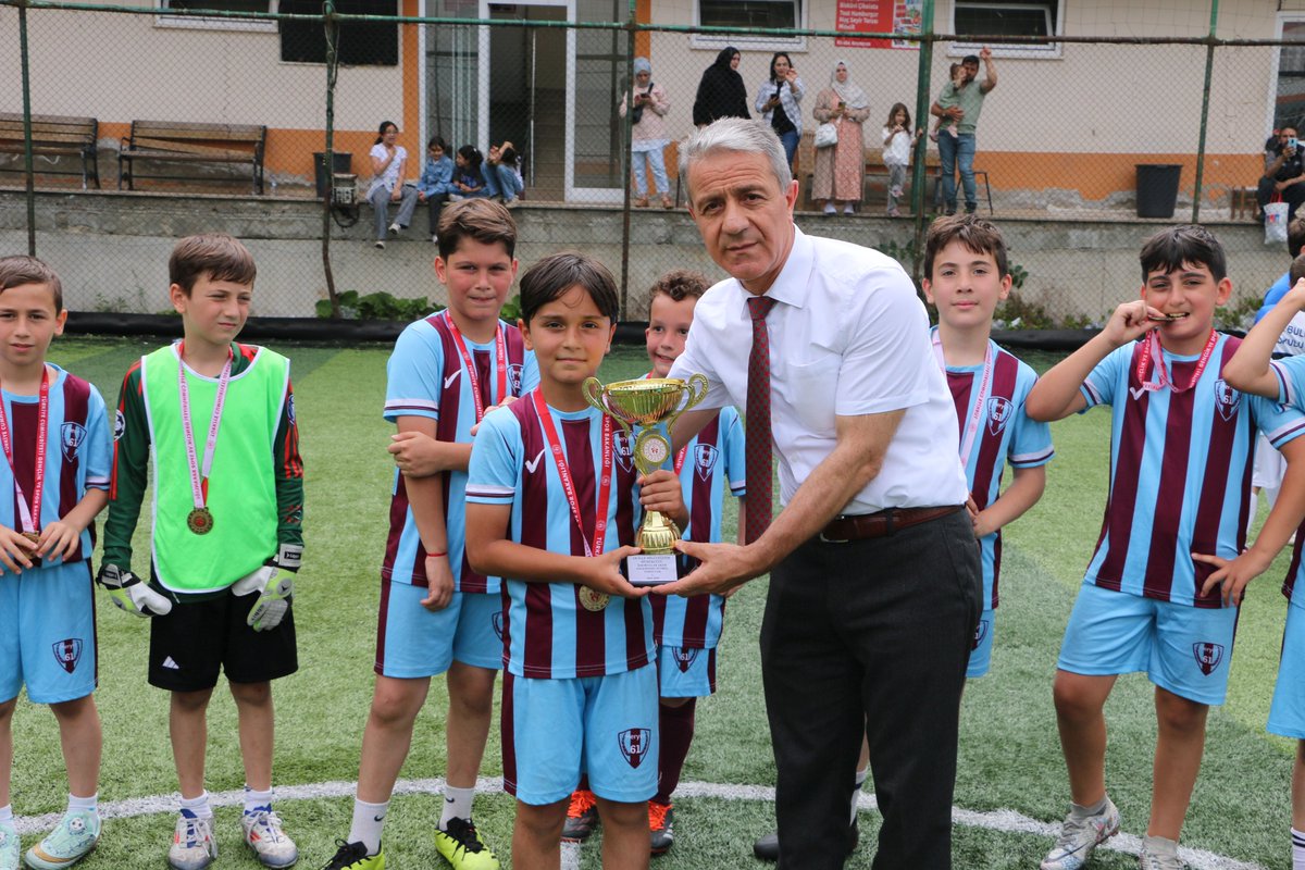 ofmem1's tweet photo. https://t.co/3jBeT1yi2u @ofkaymakamligi @28Ilkokulu @Trabzon_MEM https://t.co/nfz33Osv4Y