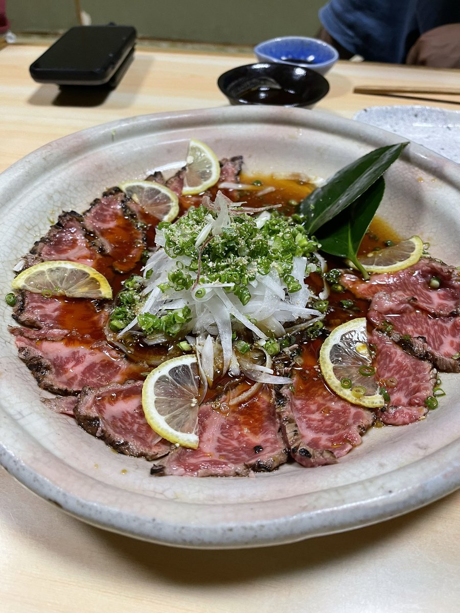 0510Keisuke's tweet photo. 人生初愛媛(多分)
九州男児のおいら刺身醤油に涙 https://t.co/cRAtnUkkds