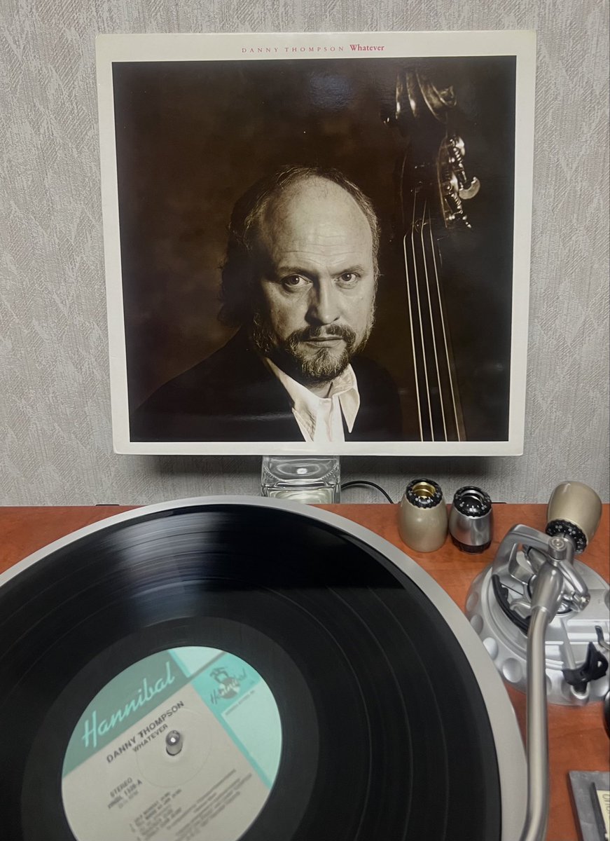 elasticrockHN's tweet photo. #暗闇に浮かび上がるフェイスジャケ貼ろうぜ 
Danny Thompson https://t.co/EjkKxvatd8