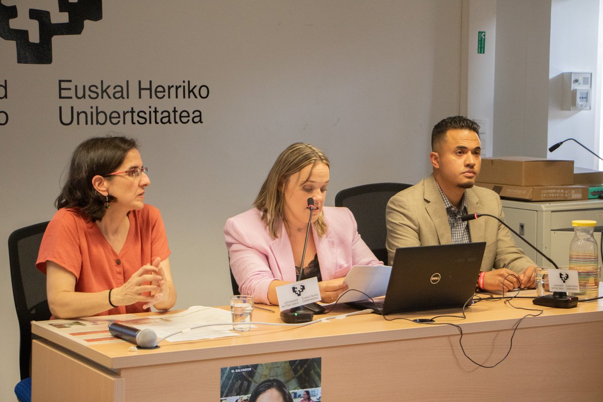 KuskaSarea's tweet photo. La actividad, organizada por Hegoa con el apoyo de nuestro Comité, contó con la presencia de liderazgos y activistas de diferentes territorios, y con la Directora de Derechos Humanos y Atención a Víctimas del Gobierno Vasco, Ainhoa Zugasti. https://t.co/nrR6u7Er7I