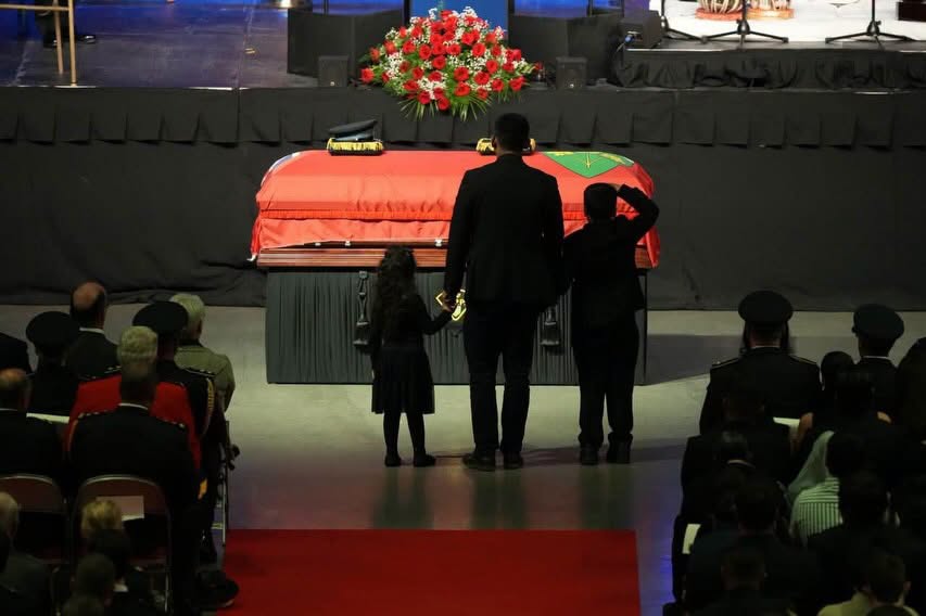 Tim_IQBAL's tweet photo. Yesterday, I joined thousands of Brampttonians and Ontarians in paying tribute to OPP Provincial Constable Tarun Bali and honouring a life defined by service, courage, and sacrifice.

Constable Bali's unwavering commitment to protecting others and serving his community will never be forgotten. Our thoughts and prayers remain with his family, friends, and fellow officers during this difficult time.

May his legacy of service continue to inspire future generations.

#OPP #TarunBali #NeverForgotten #ServiceAndSacrifice