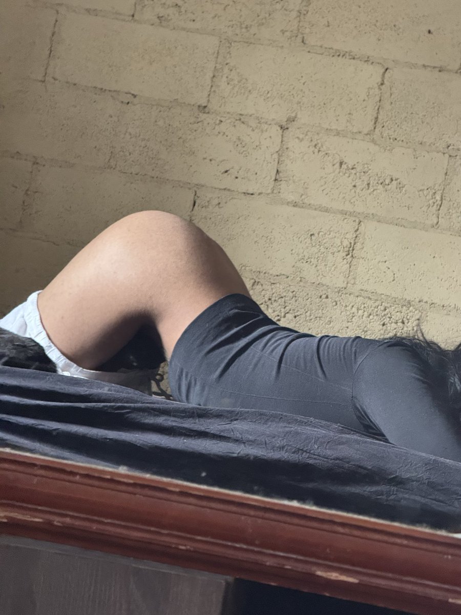 c_tmsA's tweet photo. Buenos días mi gente 🙂‍↕️
#gay #fypシ゚viral https://t.co/3kRdHMfGi6