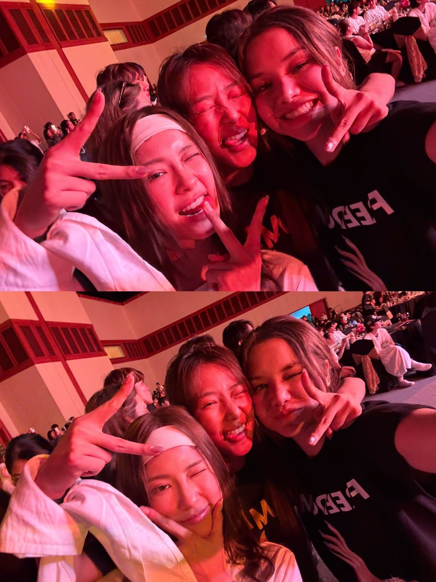 mmffhun's tweet photo. น่ารักอะ ลูกสาวพี่หญิงสามคนถ่ายรูปด้วยกันมากกกก พี่แซมมี่ไปคว้าตัวนักรบมากดชัตเต้อได้ไง https://t.co/qxeNDXN0Tf
