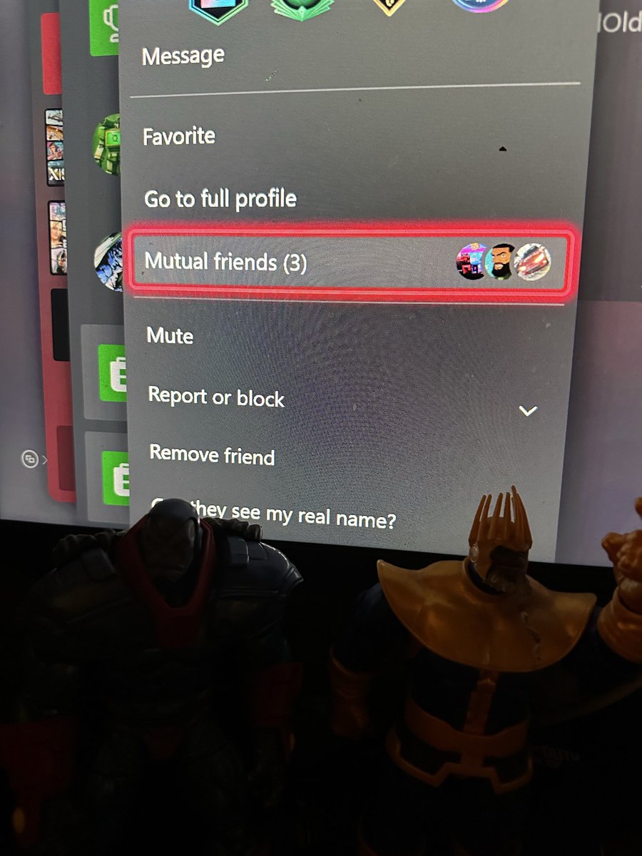ItzTheOnlySon's tweet photo. Apparently XBOX added a feature that shows Mutual Friends?! I ainโt gonna lie Xbox starting to Cook with the Social aspect of XBOX and Iโm all for it๐ฅ #TeamXBOX https://t.co/deieZdK4Y3
