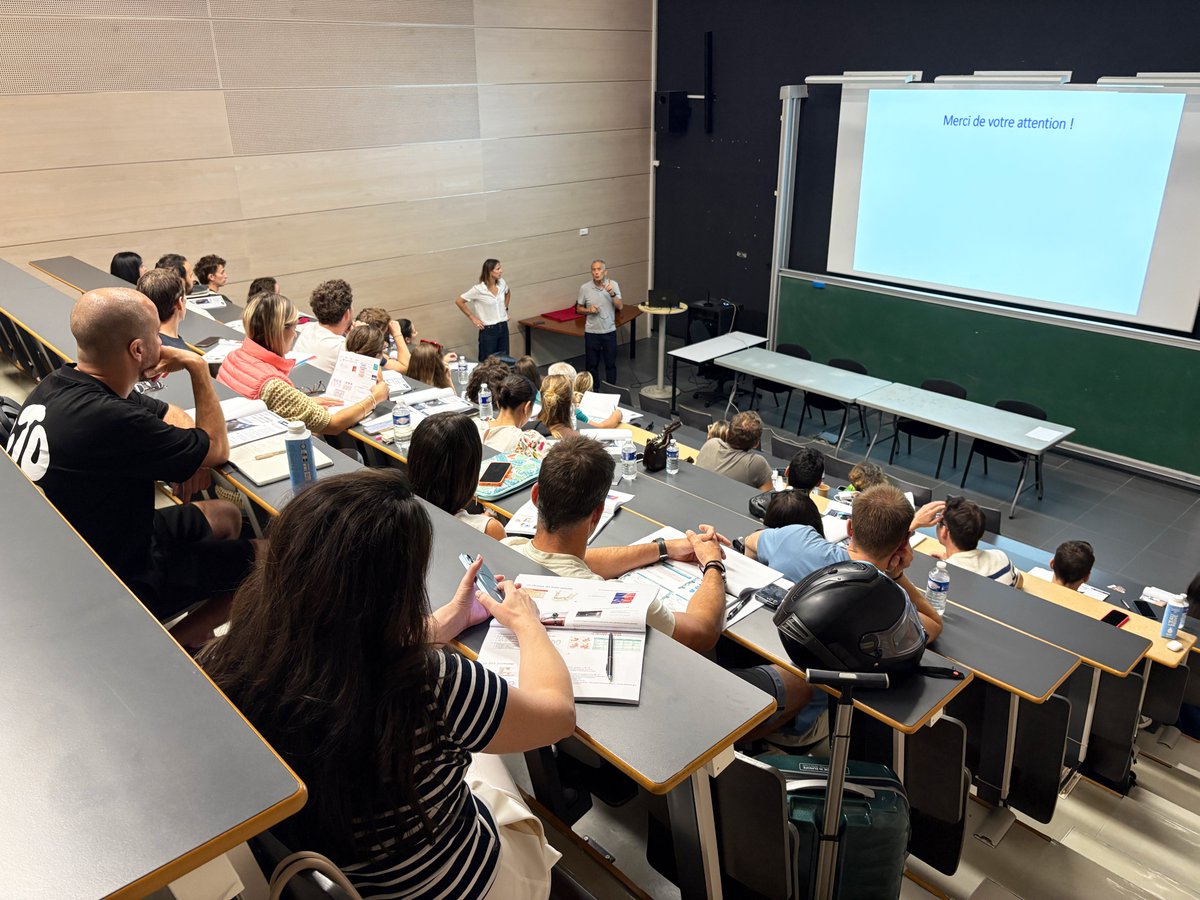 OdontoUNICA's tweet photo. Session intensive aujourd’hui à notre A.E.U L’orthèse d’avancée mandibulaire pour la prise en charge du SAHOS et des ronflements organisée par le Pr Elodie Ehrmann pour permettre aux chirurgiens-dentistes de maîtriser l'évaluation et le traitement des troubles du sommeil.
Les partages d'expériences cliniques et les ateliers techniques ont offert aux participants une vision globale et pratique de cette discipline en plein essor.
Félicitations aux nouveaux formés et un grand merci à nos partenaires RESMED, SOMNOMED et PANTHERA DENTAL.