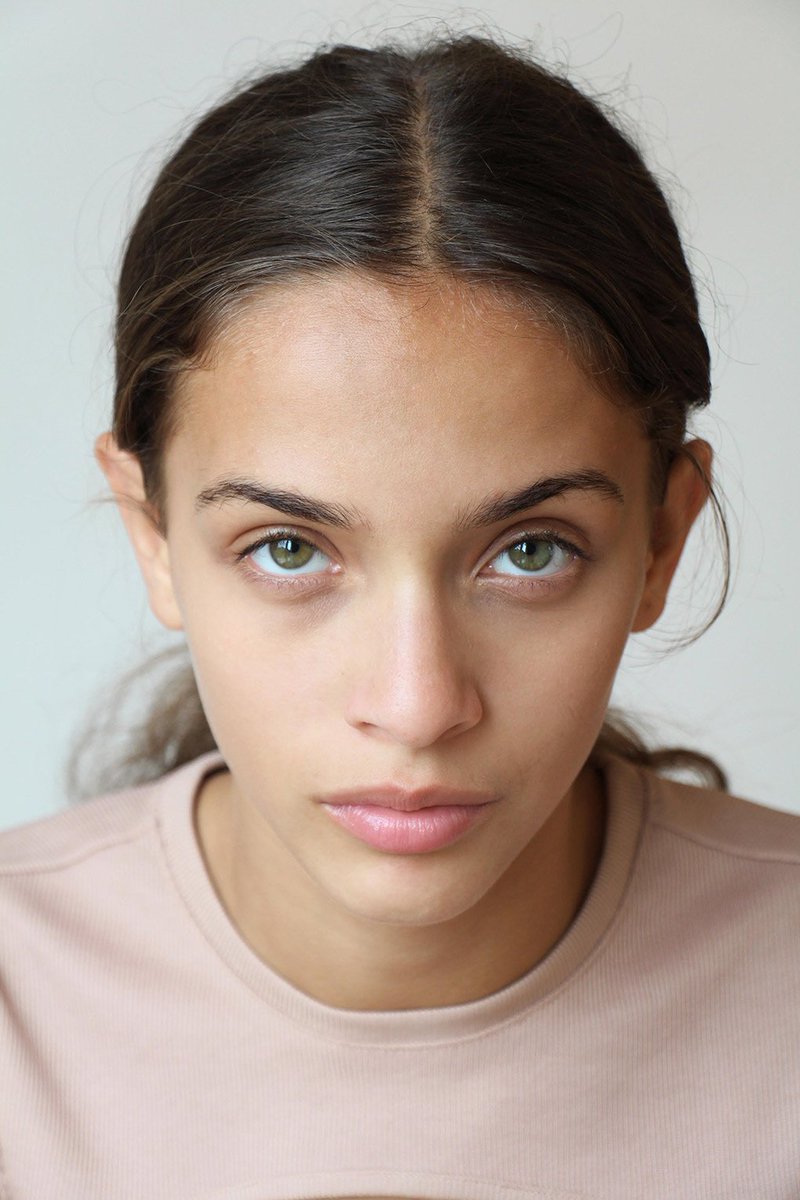 Ismaill505's tweet photo. @leland_97 @Mun618670 @adalitesultan @AAmerica111 Since you want to use mixed race people, let me show you what half somali looks like https://t.co/XH5prcybbi