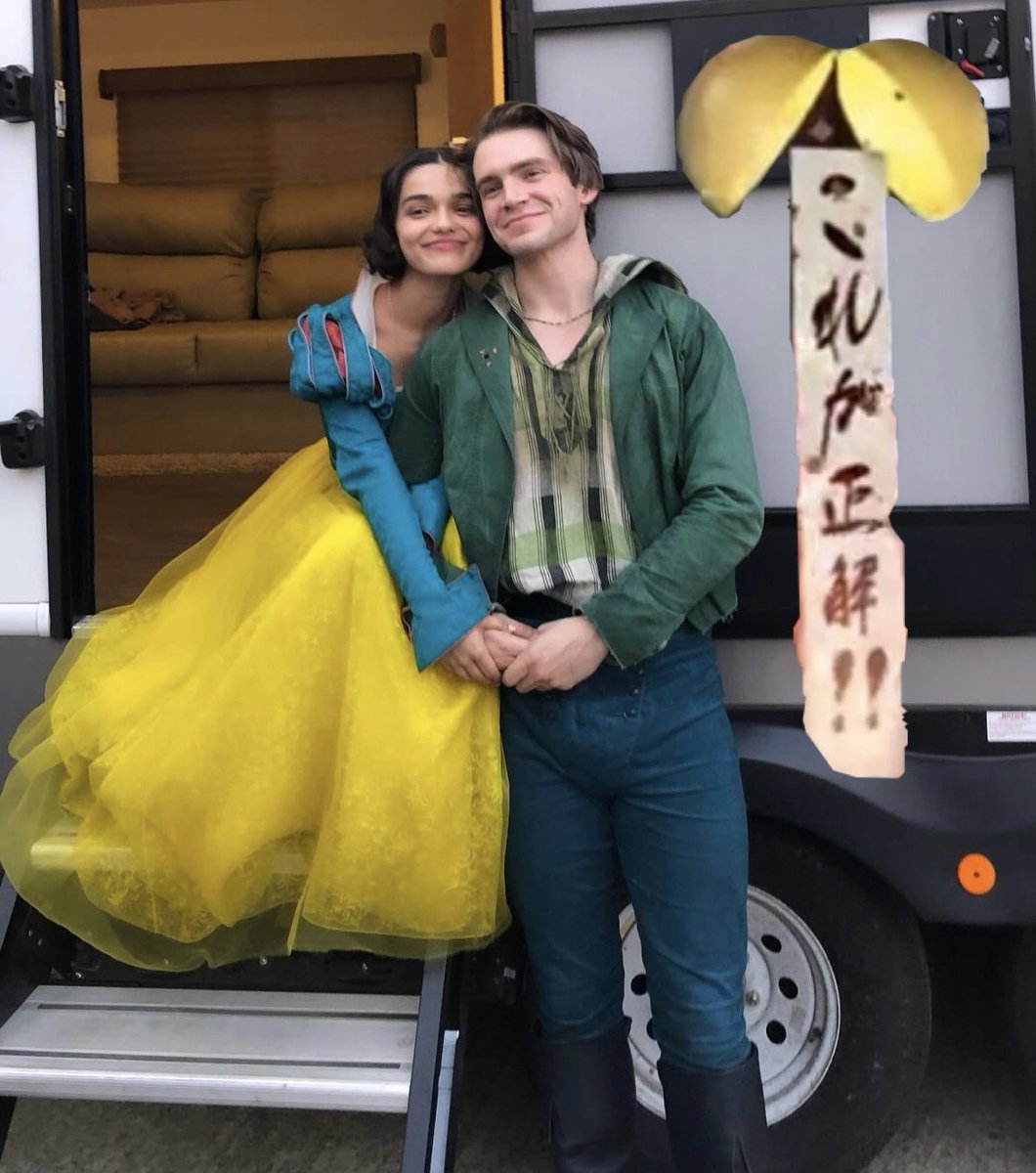 tetsuyaoidisney's tweet photo. フリンライダーのバウンドコーデと思われがちですが、これ実写版白雪姫のジョナサンのバウンドコーデです
#ディズニーバウンドコーデ #白雪姫 #ジョナサン https://t.co/PKV7xUPD8C