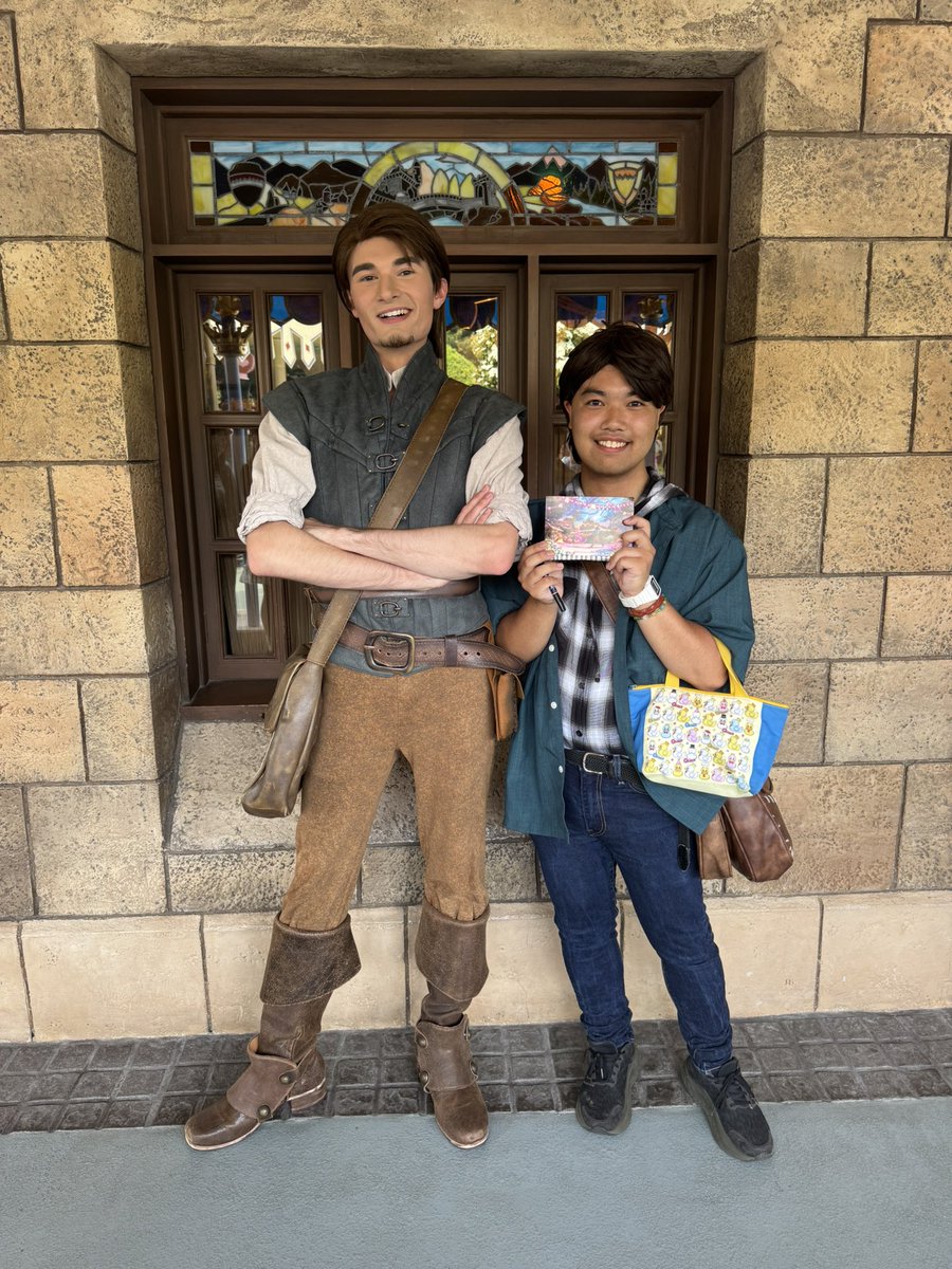 tetsuyaoidisney's tweet photo. フリンライダーのバウンドコーデと思われがちですが、これ実写版白雪姫のジョナサンのバウンドコーデです
#ディズニーバウンドコーデ #白雪姫 #ジョナサン https://t.co/PKV7xUPD8C