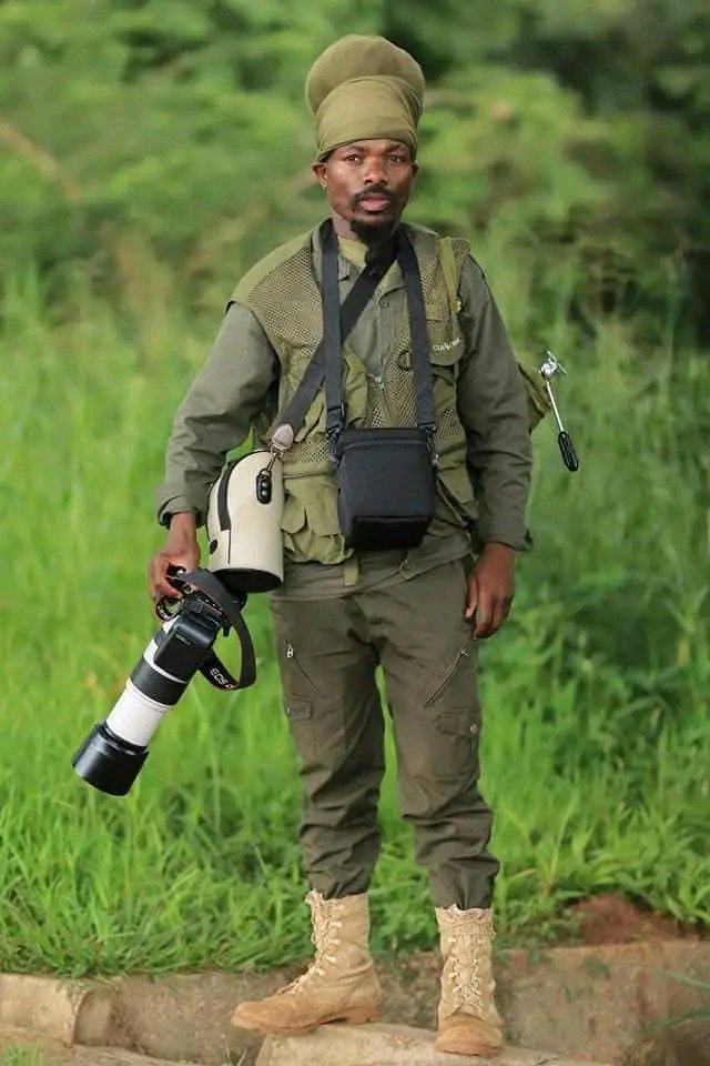 umpawards's tweet photo. Sombre mood has engulfed the Malawi entertainment industry following the demise of celebrated event photographer Ras Peter Kansengwa.

Kansengwa who has covered high profile concerts for more than two decades, passed today after a long battle with illness. 😭🕊️ https://t.co/FjHEIqBtih