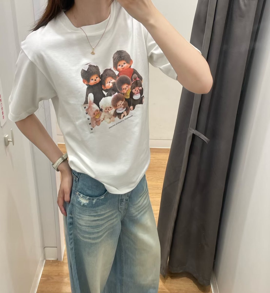 199cm__'s tweet photo. Uniqlo X #monchhichi🇯🇵
ลดเยอะค่า ‼️ 

เหลือตัวละ 389฿ บอกเลยว่าคุ้มมากๆๆ เนื้อผ้า UT Cotton100%

มัดจำได้ 50฿/ตัว 
รีทวิตรับโปร ems เหมาๆ 29฿ ✅
สั่ง 3 ตัวขึ้นไป ส่งฟรี คละลายได้
ปิดรับ 25/06 https://t.co/YE1uVN1uPC