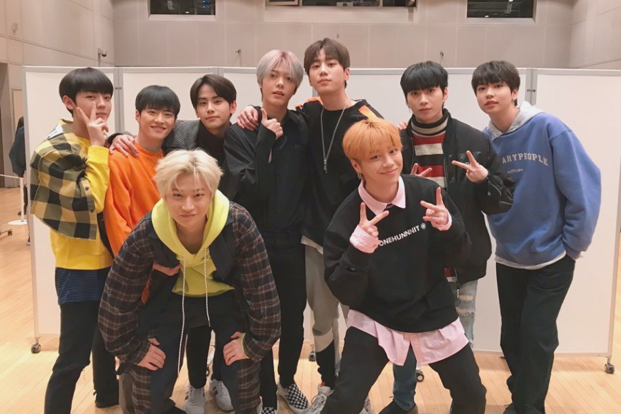 soompi's tweet photo. #UNB Hints At Reunion Project With Exciting New Teaser
https://t.co/PsbyE86kUS https://t.co/JfoWu0ktVV