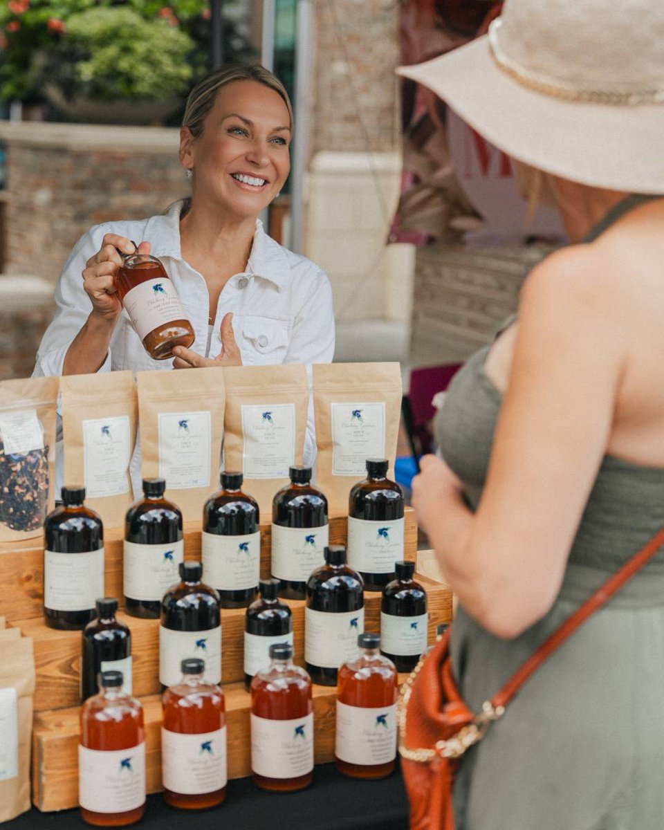 AlpharettaCVB's tweet photo. Did you know that the Alpharetta Farmers Market is 8:30am-12:30pm every Saturday until mid-November? With 100+ booths and produce changing seasonally, you'll surely need more than one visit to see it all! 

What's your go-to at the farmers market? https://t.co/gZBTIlX0NC
