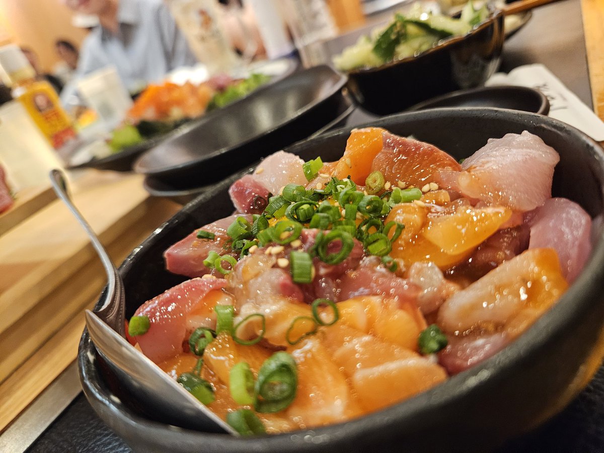 369Akagami369's tweet photo. 日本酒が好きになった1日でした https://t.co/Ni76O3E9NS