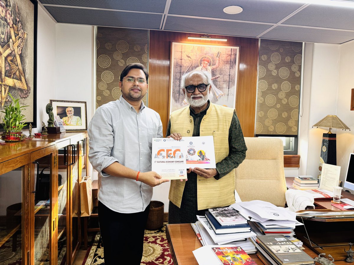 ITC_SaurabhP's tweet photo. Today got an opportunity to brief about 6th @CEC_ITC to Hon. MS of @ignca_delhi Dr. @Sachchida_Joshi . Invited  him to grace the occasion in Oct. in Lucknow .

****
@IndiathinkOrg @UPGovt @_InvestUP @myogioffice https://t.co/JpAgB2G0R7