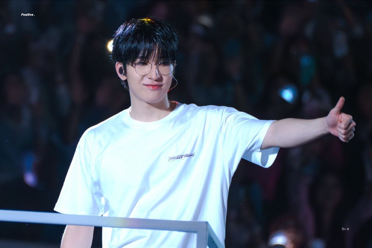 717glasses's tweet photo. my wonwoo, i miss you so so soooooo much :( i hope life is treating you well and kindly i love you so much 🫂 https://t.co/lAOhixia4f