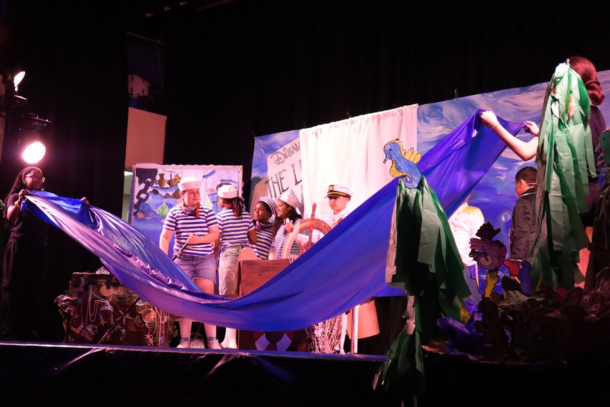 VS24District's tweet photo. VALLEY STREAM 24 CELEBRATES FIRST DRAMA CLUB PERFORMANCE WITH PRODUCTION OF DISNEY’S “THE LITTLE MERMAID JR.”

The Valley Stream 24 School District's newly established Drama Club recently performed Disney’s ‘The Little Mermaid Jr.’ #MakeTheConnection #InnovatingOurFuture #VS24 https://t.co/cfZtVosxnA