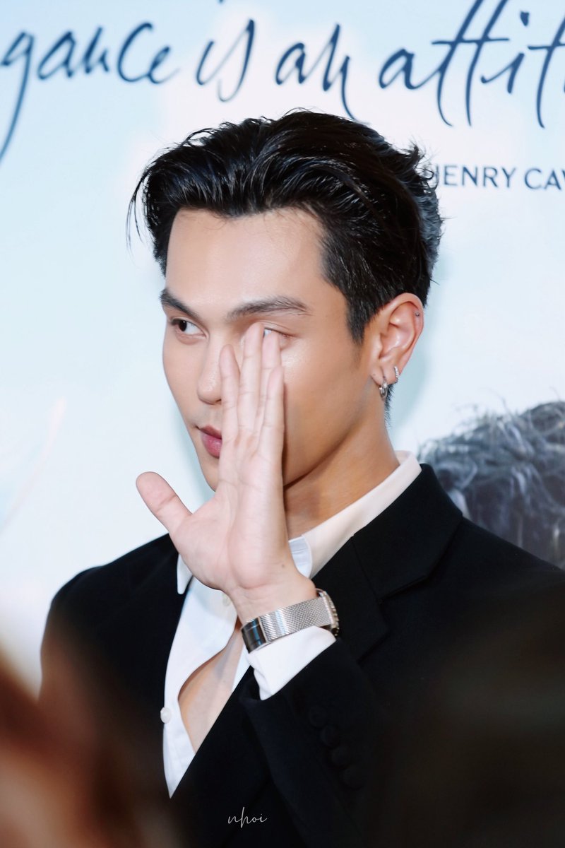 somm4fortw's tweet photo. คิดถึงแล้ว มีตารางงานใหม่ยังคะ? 😂

TRE AT LONGINES CTW
#LonginesTHxTRE
#treporapat
#ตรีภรภัทร https://t.co/HxiQk4Ksvu