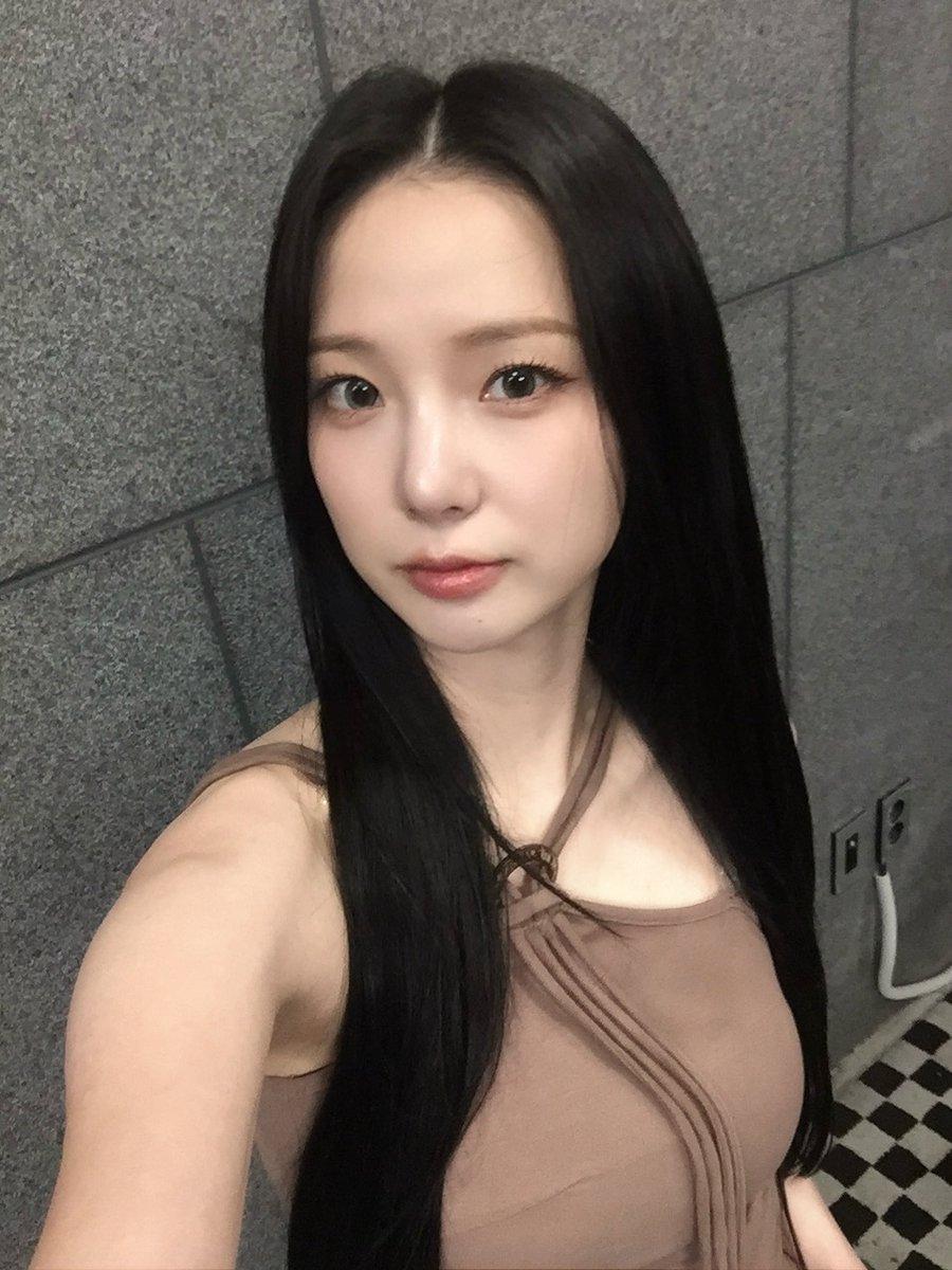 The_Yujinators's tweet photo. [260619] Yujin 🫧💬 [CRACK CODE]

#최유진 #Yujin #CHOI_YUJIN #ユジン #崔有真 #CLC #Kep1er https://t.co/3c7xDXxp3Y