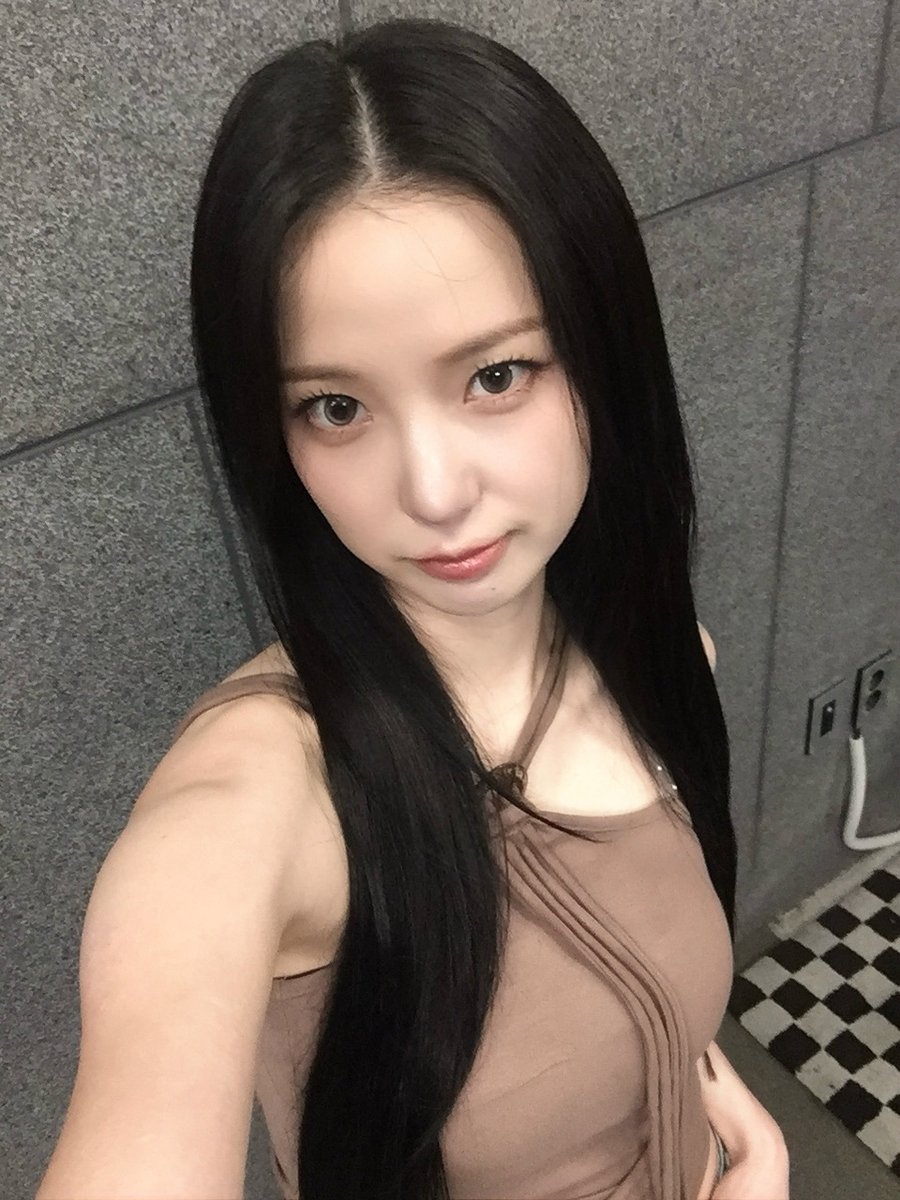 The_Yujinators's tweet photo. [260619] Yujin 🫧💬 [CRACK CODE]

#최유진 #Yujin #CHOI_YUJIN #ユジン #崔有真 #CLC #Kep1er https://t.co/3c7xDXxp3Y