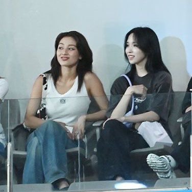 sc_8p1's tweet photo. Remember when Jihyo said she and Mina were really into football for a while and even watched a match? I feel like she was really happy when she joined the World Cup song collab for “Follow Me”🥹 https://t.co/llPpzvg1qU
