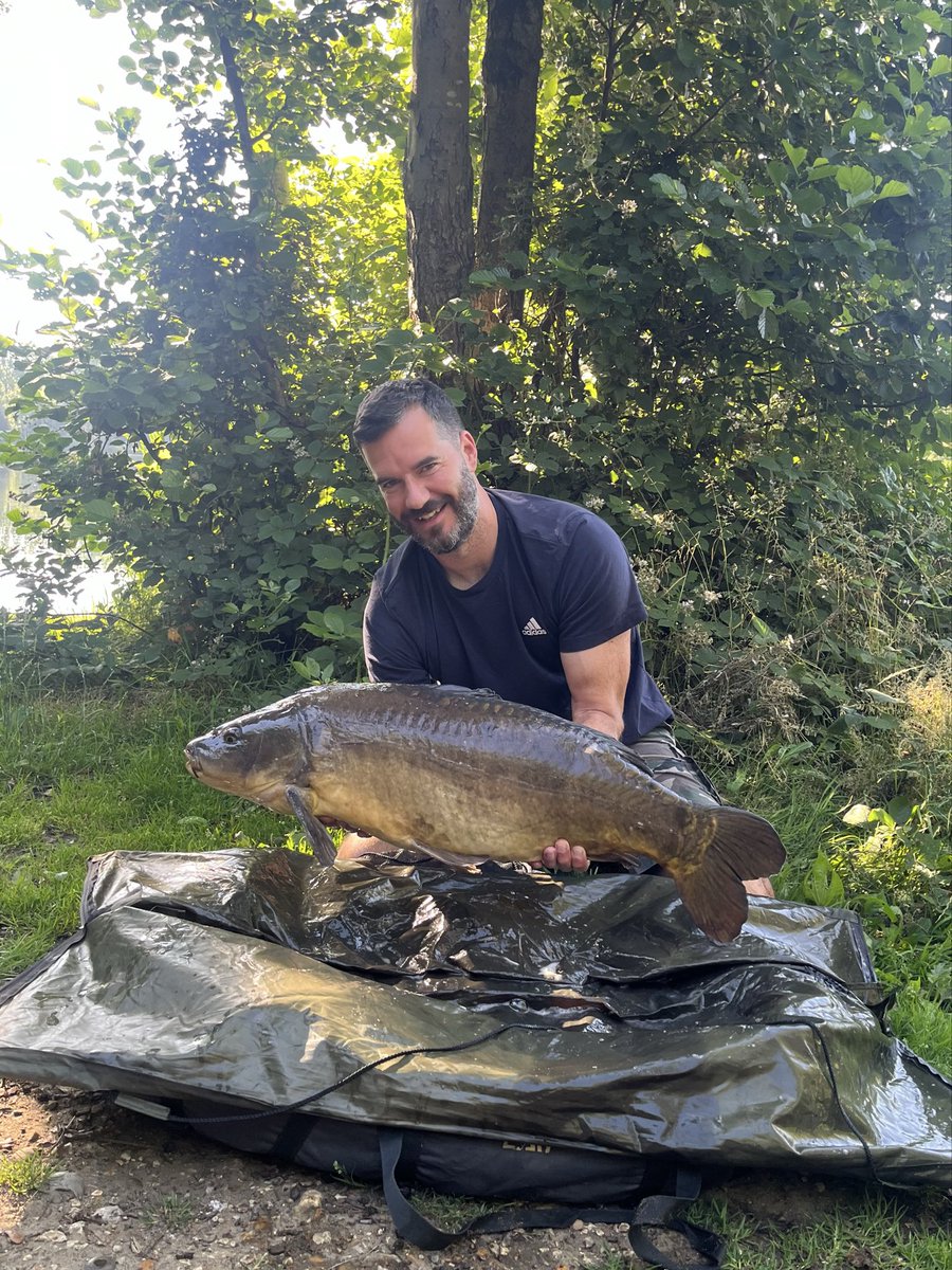 luke_butler's tweet photo. Sandhurst - 25lbs 10oz https://t.co/7qFv1um4fj