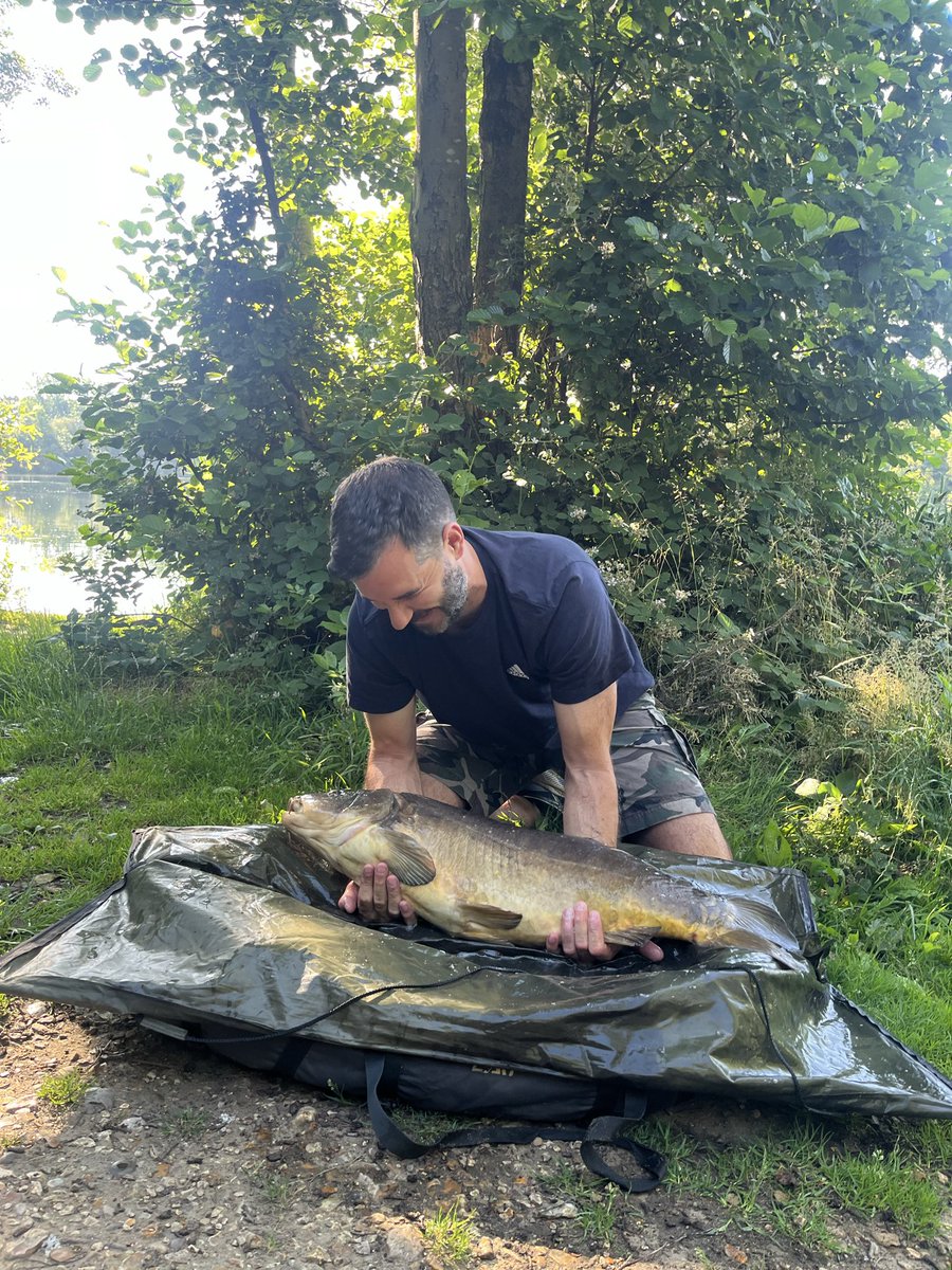 luke_butler's tweet photo. Sandhurst - 25lbs 10oz https://t.co/7qFv1um4fj