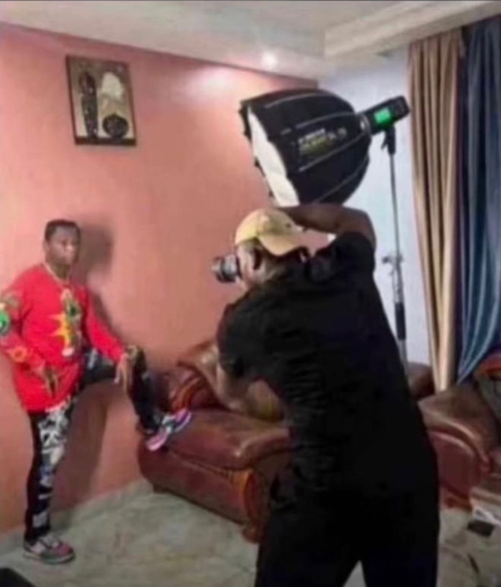 niceimagery's tweet photo. Shoot day guys
We outside https://t.co/nMikbu2WSX