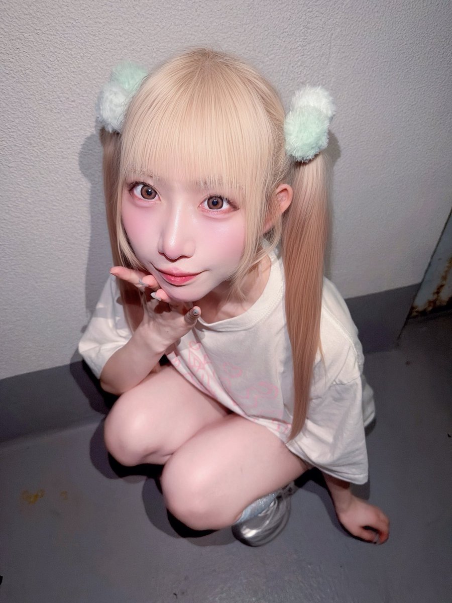 0start_rayun_'s tweet photo. とんでもない夏になりそうな予感 https://t.co/jU4Kt9yDX1