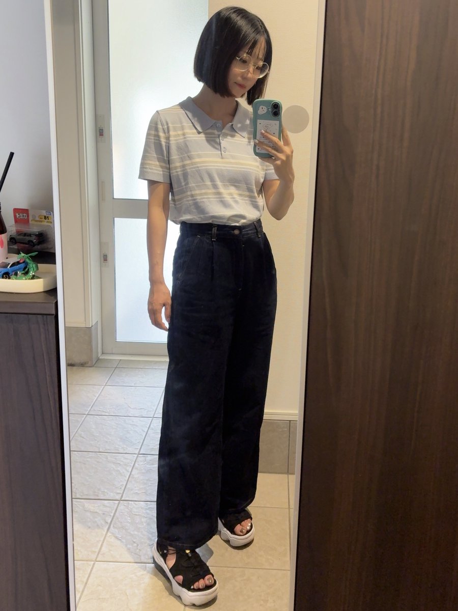 ern___36's tweet photo. GUで売れ残ってた500円のポロニット激カワでめっちゃ着てる🩵🪽 https://t.co/0x0xHypgnH